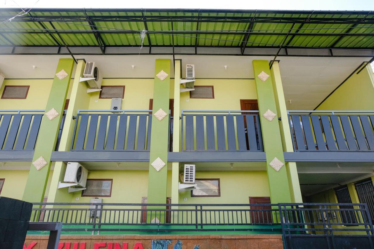 Zulfina Homestay Syariah Mitra Reddoorz 바뉴왕기 외부 사진