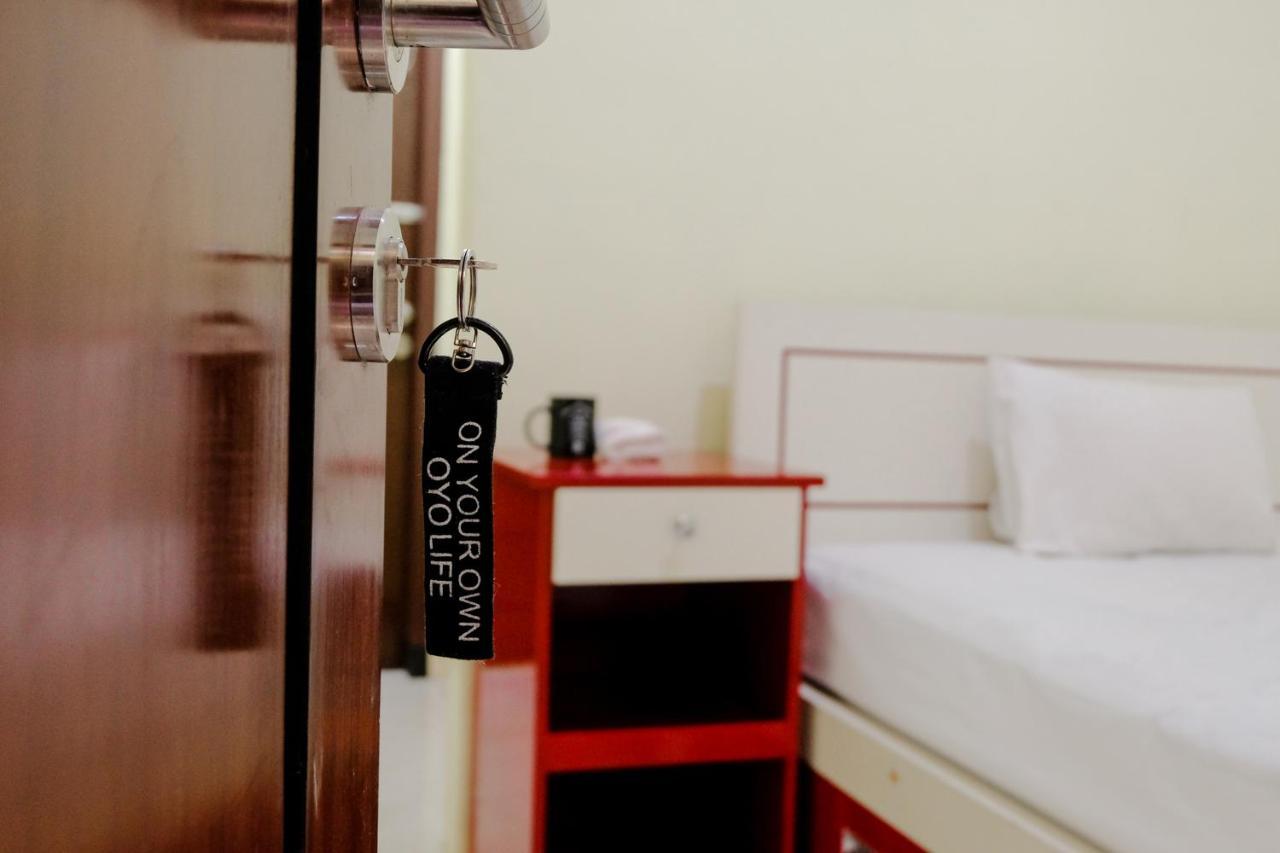 Zulfina Homestay Syariah Mitra Reddoorz 바뉴왕기 외부 사진